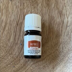 Young Living Nutmeg Vitality Essential Oil - White and Brown